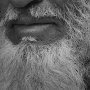 Homem: depilar bigode e barba